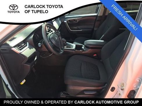 Used 2024 Toyota RAV4 LE FWD image 6