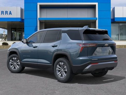 New 2026 Chevrolet Equinox LT w/ Convenience Package II FWD image 3