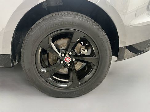 Used 2023 Jaguar F-PACE S AWD/4WD image 34