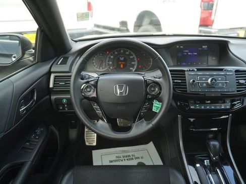 Used 2016 Honda Accord Sport image 21