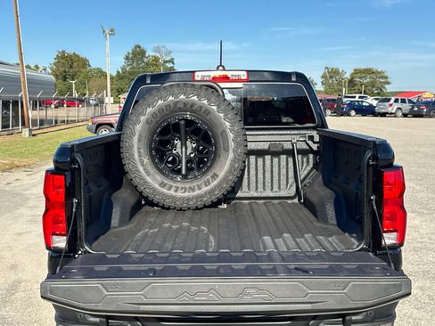 New 2026 Chevrolet Colorado ZR2 w/ ZR2 Bison Edition image 13