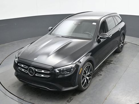 Used 2022 Mercedes-Benz E 450 4MATIC All-Terrain Wagon image 36