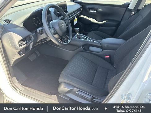 New 2026 Honda HR-V LX image 12
