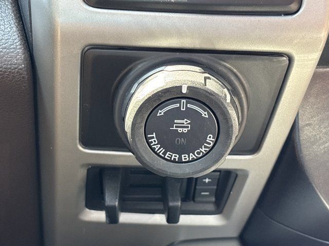 Used 2020 Ford F150 King Ranch w/ Equipment Group 601A Luxury AWD/4WD image 38