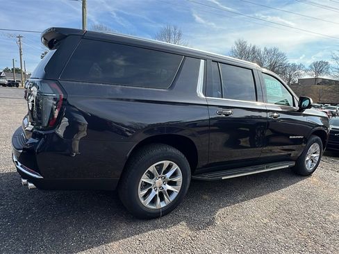 New 2026 Chevrolet Suburban Premier w/ Sun And Tow Package image 5