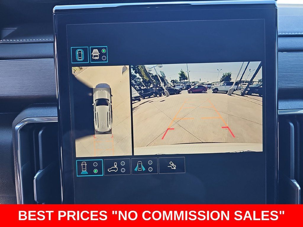 Used 2024 GMC Acadia Denali w/ Super Cruise Package FWD image 25