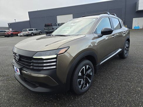 New 2026 Nissan Kicks SV w/ Cold Weather Package image 7