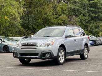 Used 2014 Subaru Outback 2.5i Premium image 1