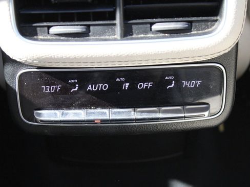 Certified 2022 Mercedes-Benz GLS 450 4MATIC image 27