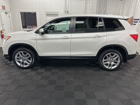 Used 2024 Honda Passport EX-L image 6