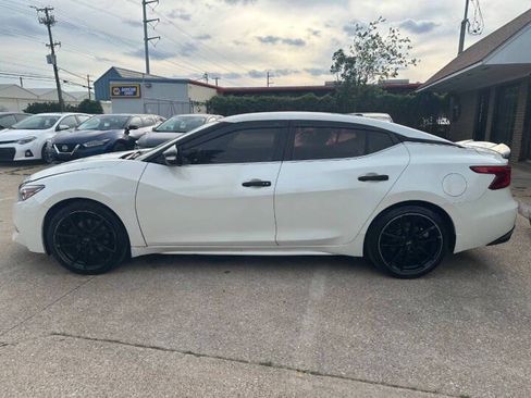 Used 2016 Nissan Maxima SR FWD image 5