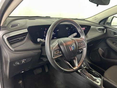 Used 2024 Buick Encore GX Preferred AWD/4WD image 13