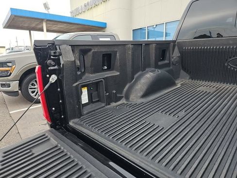 Used 2022 Ford F150 XLT w/ Equipment Group 302A High AWD/4WD image 10