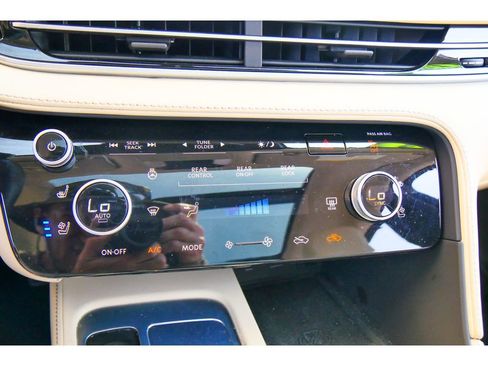 Used 2023 INFINITI QX60 Luxe w/ Cargo Package image 26