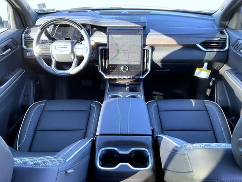 New 2026 GMC Acadia Denali w/ Super Cruise Package image 12