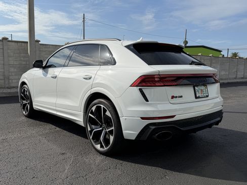 Used 2024 Audi RS Q8 image 3