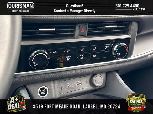 Used 2023 Nissan Rogue S AWD/4WD image 13