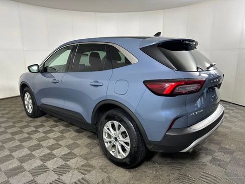 Used 2023 Ford Escape Active image 5