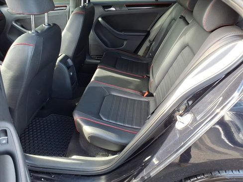 Used 2015 Volkswagen Jetta GLI SEL image 14