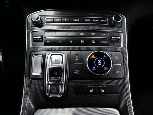 Certified 2023 Hyundai Santa Fe SEL AWD/4WD image 20