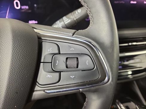 Used 2025 Buick Envista Avenir FWD image 24