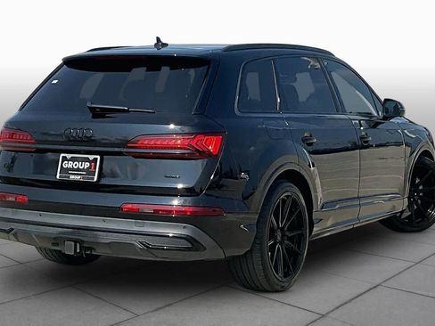 Used 2020 Audi Q7 3.0T Prestige w/ Prestige Package AWD/4WD image 12
