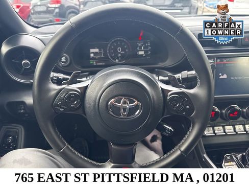 Used 2023 Toyota GR86 Premium w/ ALL Weather Mat Package (TMS) RWD image 20