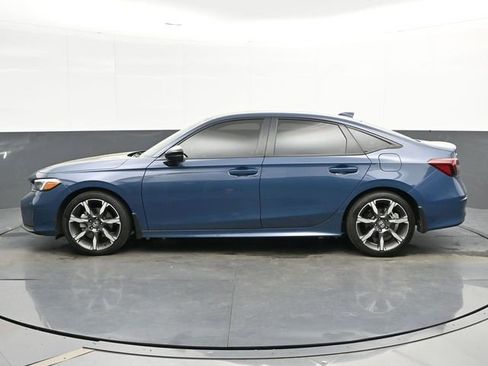 Used 2025 Honda Civic Sport image 5