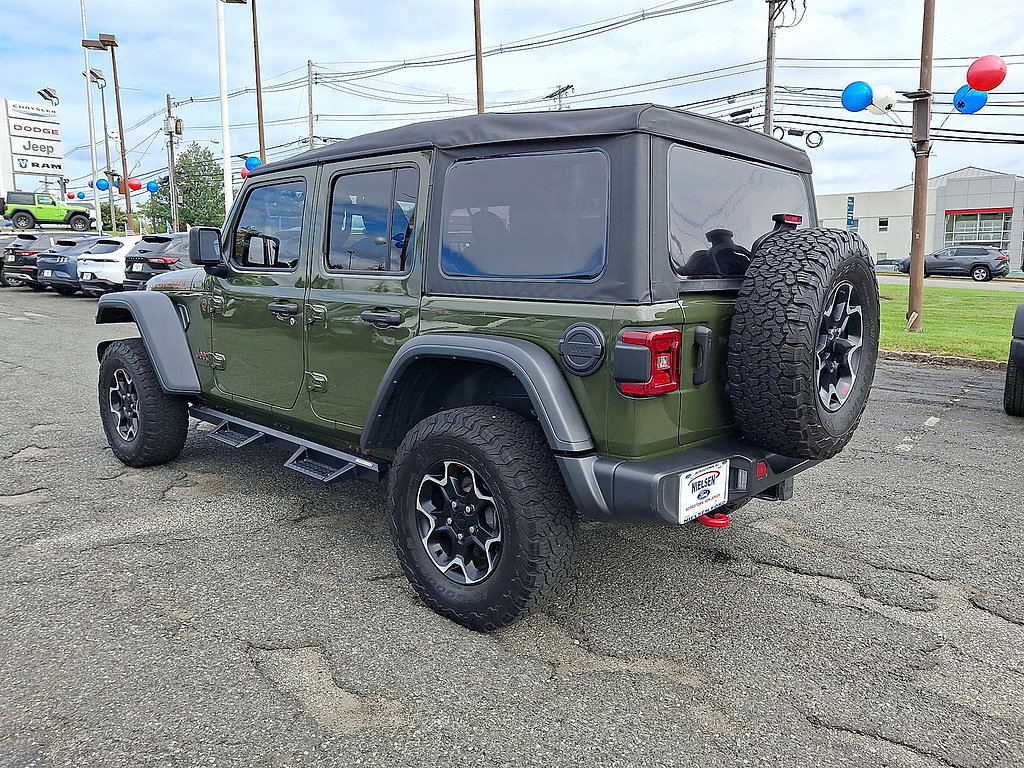 Used 2023 Jeep Wrangler Unlimited Rubicon w/ LED Lighting Group AWD/4WD image 6