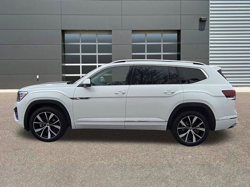 New 2026 Volkswagen Atlas SEL Premium R-Line image 4