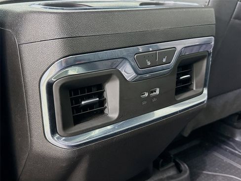 Used 2022 Chevrolet Silverado 1500 High Country w/ High Country Premium Package image 27