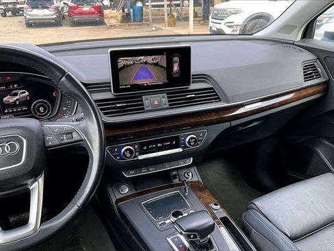 Used 2018 Audi Q5 2.0T Premium Plus w/ Premium Plus Package image 6