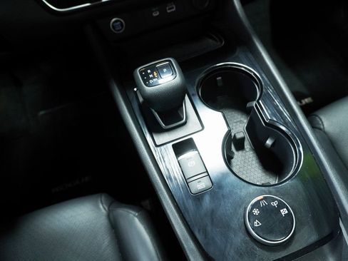 Used 2023 Nissan Rogue SV w/ SV Premium Package image 18