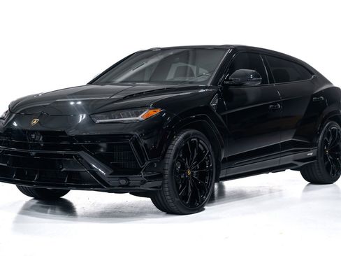 Used 2024 Lamborghini Urus S image 4