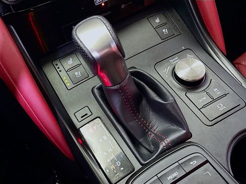 Used 2023 Lexus IS 350 F Sport image 32