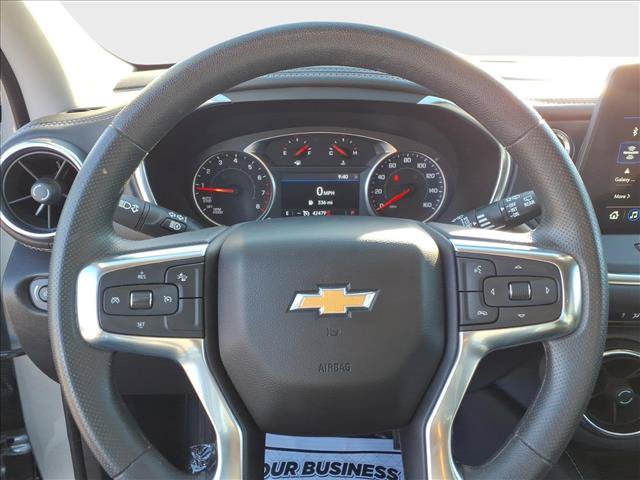 Used 2025 Chevrolet Blazer LT FWD image 22