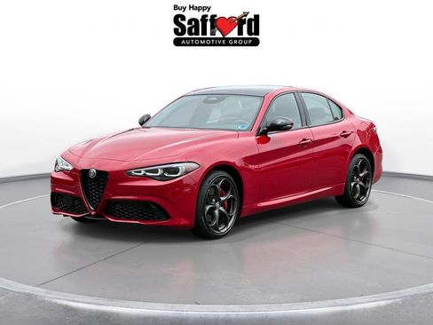 Used 2025 Alfa Romeo Giulia AWD w/ Driving Assist Package image 1