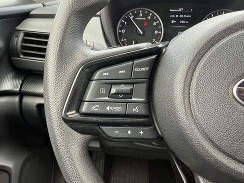 Used 2024 Subaru Crosstrek 2.0i Premium image 25