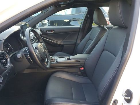 Used 2024 Lexus IS 350 F Sport image 10