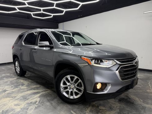 Used 2019 Chevrolet Traverse LT image 6