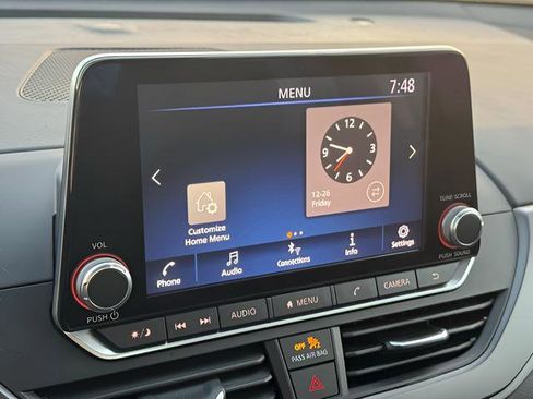 Used 2024 Nissan Altima 2.5 SR image 32