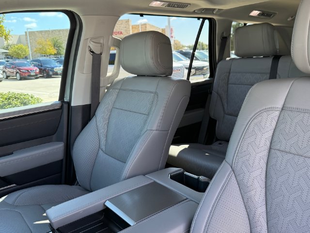 Used 2024 Toyota Sequoia Limited w/ Tow Technology Package AWD/4WD image 13