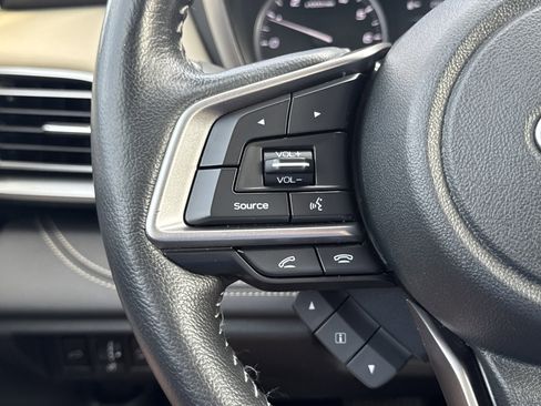 Certified 2022 Subaru Outback Limited image 14