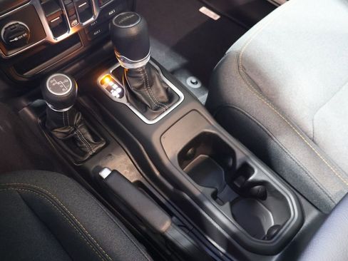 New 2026 Jeep Gladiator Sport image 20