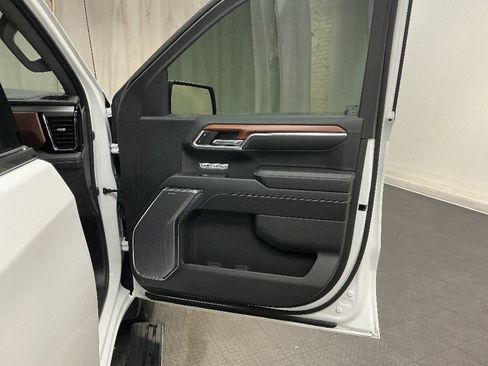 Used 2023 GMC Sierra 1500 Denali image 29