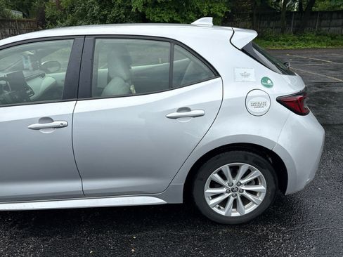 Used 2023 Toyota Corolla SE FWD image 5