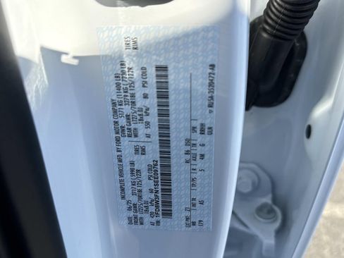 New 2025 Ford F350 XL w/ XL Chrome Package image 21