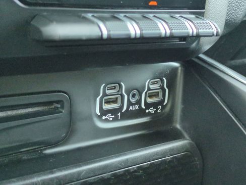 Used 2019 RAM 1500 Big Horn image 29