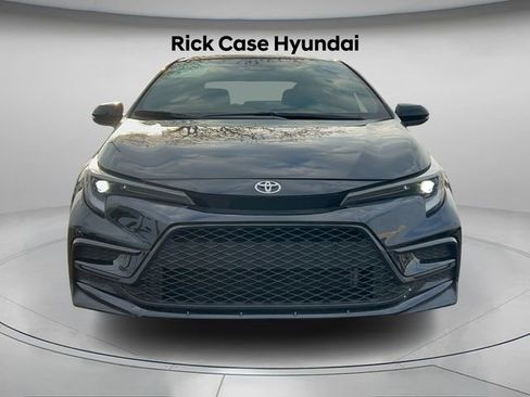 Used 2025 Toyota Corolla SE image 4