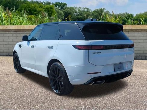 New 2026 Land Rover Range Rover Sport Dynamic SE image 6
